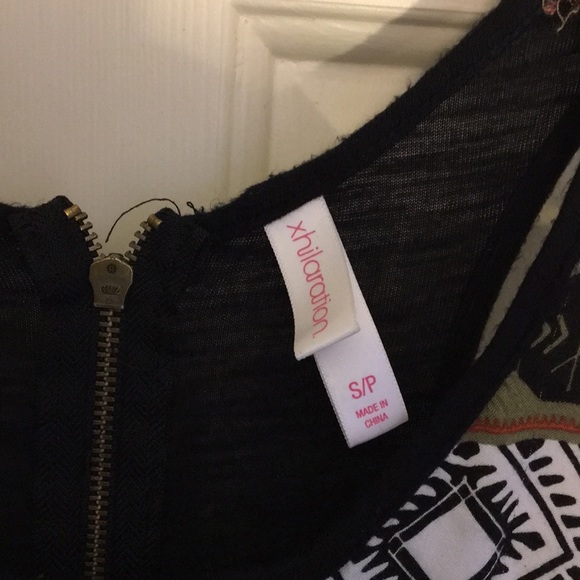 Tank top - Picture 2 of 3